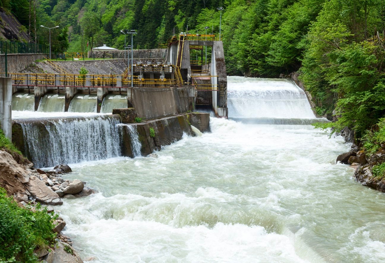 centrale idroelettrica acqua fluente